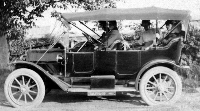 1912 Cadillac Touring