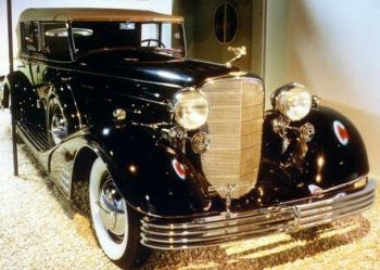 1933 Cadillac